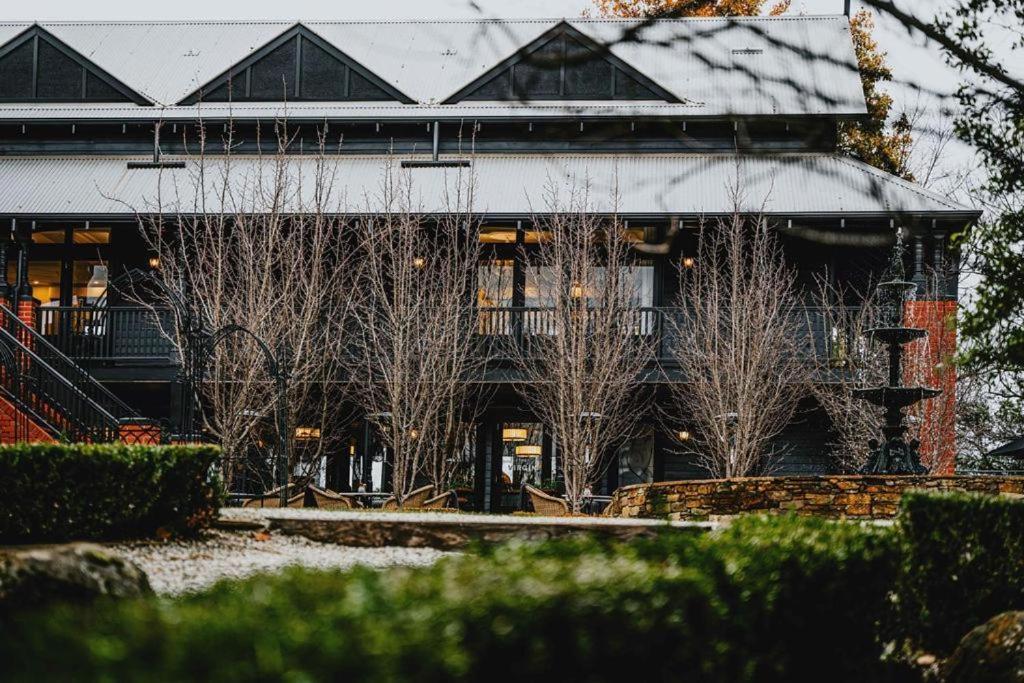 Hotel Bellinzona Daylesford Хепбёрн-Спрингс Экстерьер фото